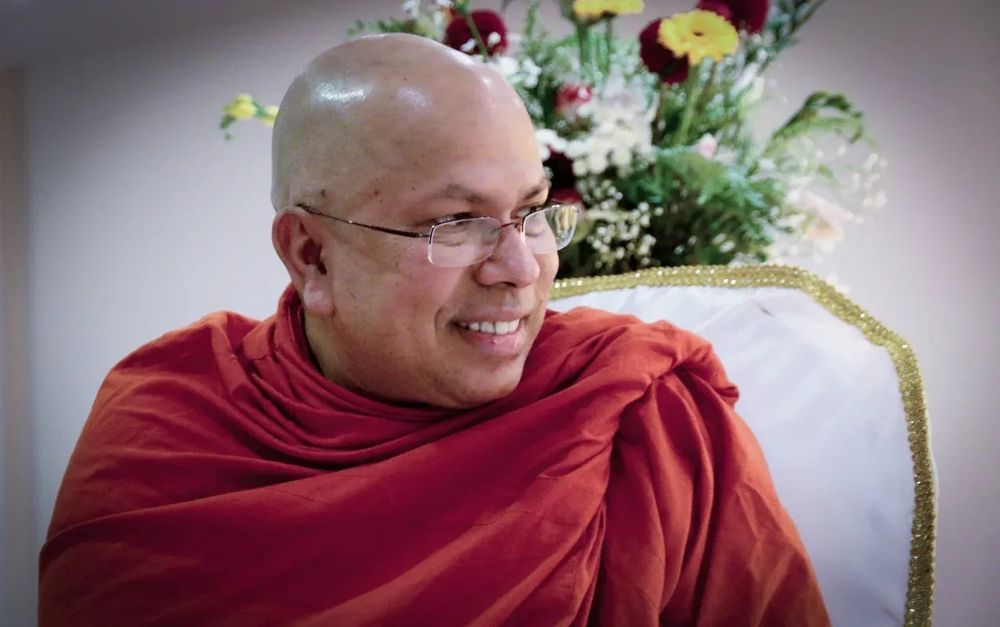 Portrait of Most Venerable Kiribathgoda Gnānānanda Thero, founder of the Mahamevnawa Buddhist Monastic Order
